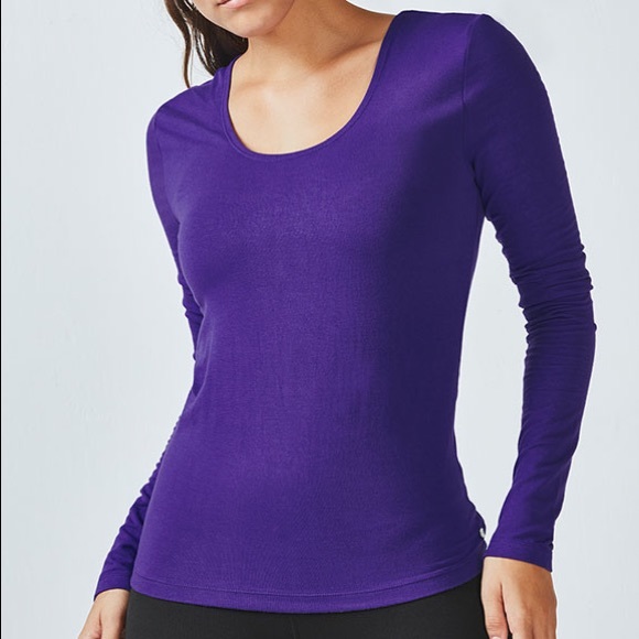 Fabletics Karen Long sleeve Tee - Picture 2 of 5